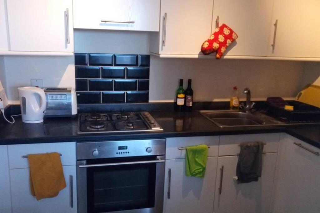 Amazing Sea Views ,brilliant Location *